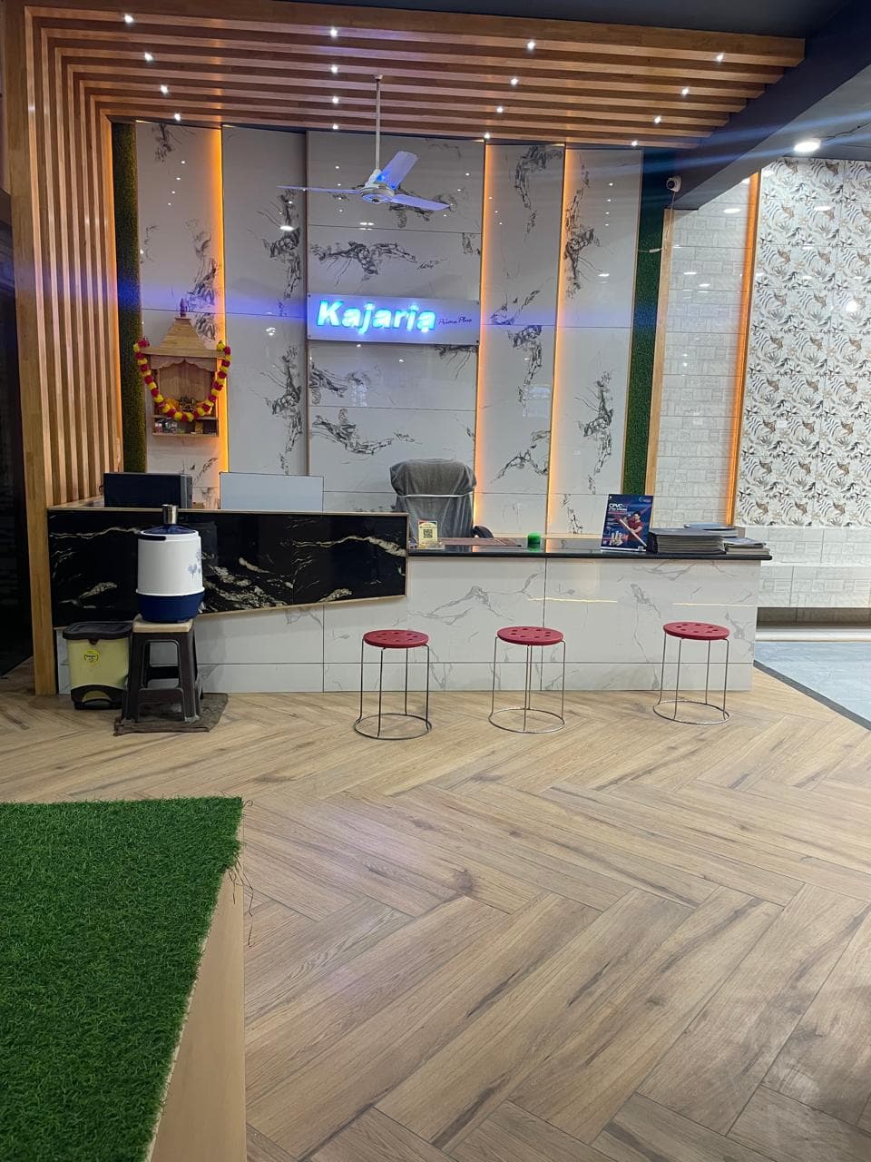 Luxury Showroom